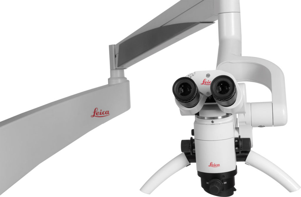 Лечение зубов под микроскопом